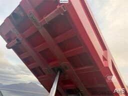 Scania R480 6x4 tipper equipped for snowplowing. WATCH VI