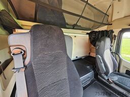 MERCEDES-BENZ ACTROS 1843