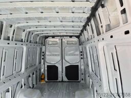 MERCEDES-BENZ Sprinter III Kasten  519 CDI RWD 4x 4 Allrad