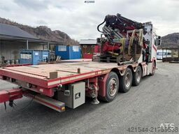 Scania R500 8x4 combination vehicle with a 71 t/m Fassi c