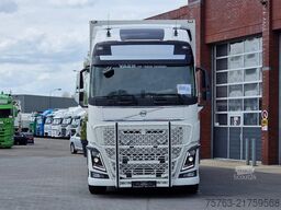 Volvo FH 16.750 XL 8x4*4 - Carrier Supra 1150 MT - Bi...