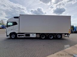 Volvo FH 16.750 XL 8x4*4 - Carrier Supra 1150 MT - Bi...