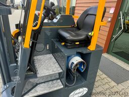 Combilift CB3000/LPG /2016 year/ Perfect condition