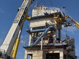 Hulleman Trucks & Machinery BV Hulleman Trucks & Machinery BV Hulleman Trucks & Machinery BV