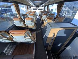 Mercedes-Benz Tourismo L 17 RHD