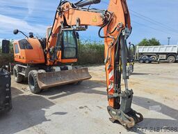 Liebherr A 912 Compact