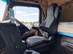 Mercedes-Benz Actros L 2663 6x2/4 - RHD - Procab - Gigaspace ...