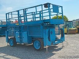 Genie GS4390 - 15,11m, diesel, 4x4