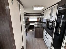 HOBBY Prestige 620 CL 2.200 kg Auflastung