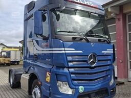 Mercedes-Benz Actros 1846