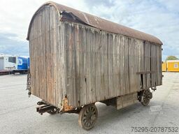 historischer Holz Möbel Wagen Restauration