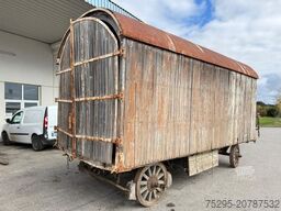 historischer Holz Möbel Wagen Restauration