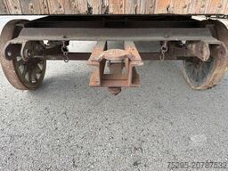 historischer Holz Möbel Wagen Restauration