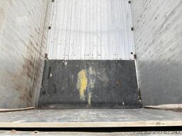 SCHMITZ CARGOBULL 3Achs Schubboden SAF Liftaxle Palkasten TÜV5/26