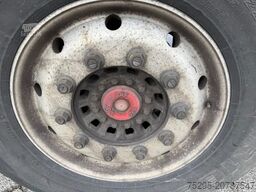 SCHMITZ CARGOBULL 3Achs Schubboden SAF Liftaxle Palkasten TÜV5/26