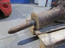 BOBCAT Montabert HB 1180 Hydraulikhammer 4.500 EUR