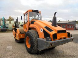 Bomag BW 211 D-4
