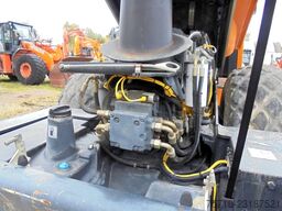 Bomag BW 211 D-4