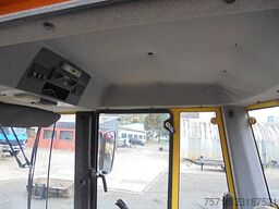 Bomag BW 211 D-4