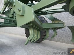 Caterpillar 130G Ex-army