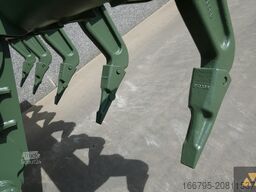 Caterpillar 130G Ex-army