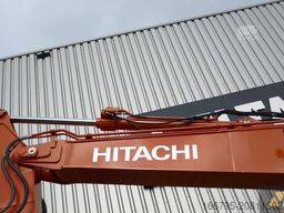 Hitachi ZX210LC-7