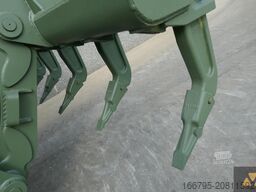 Caterpillar 130G Ex-army