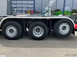 DAF FAQ CF 400 8x2 Euro 6 HMF 26 Tonmeter laadkraan...