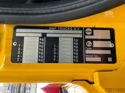 DAF FAQ CF 400 8x2 Euro 6 HMF 26 Tonmeter laadkraan...