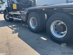 Iveco Trakker AD260T36 6x4 Hiab 24 Tonmeter laadkraan