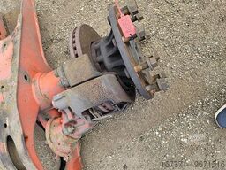 SAF SKRB9019W TRAILER AXLE.