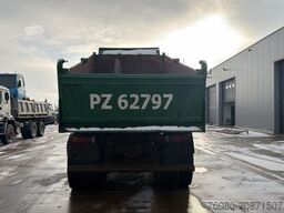 Iveco Eurotrakker 260 E 37 (MANUAL PUMP / POMPE MANUE...