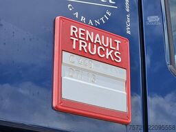 RENAULT C 440