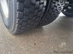 RENAULT D12-210 - E6 - PROBLEME CHAUFFE MOTEUR