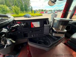 SCANIA R650 6X2-2