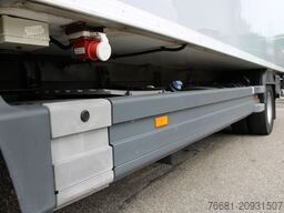 MERCEDES-BENZ Atego 1321 Kühlkoffer Carrier Xarios 500