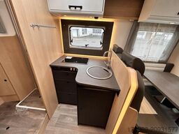 SUNLIGHT Adventure T 68 8G-Autom Hubbett SAT Navi Kamera