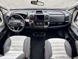 SUNLIGHT Adventure T 68 8G-Autom Hubbett SAT Navi Kamera