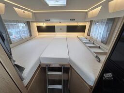 SUNLIGHT Adventure T 67 Combi 6E SAT TV HUBBETT LED