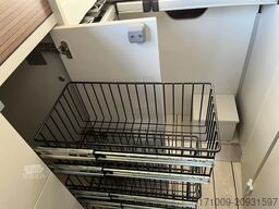 WESTFALIA Columbus 600 E 180 PS 8G  Skyview ACC Solar