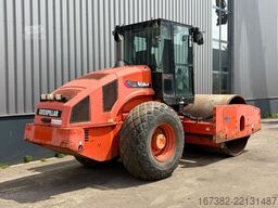 Caterpillar CS74
