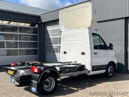 Volkswagen Crafter 50 2.0 TDI Be-trekker Automaat 7 Ton 45...