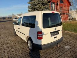 VOLKSWAGEN Caddy 1.6 TDI Tempomat AHK Climatic 5 Sitzer1