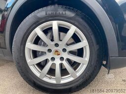 PORSCHE Cayenne Basis