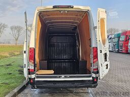 IVECO DAILY 35 S 14 NV 3.0 AUT. L3H2