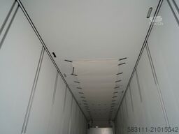 SCHMITZ CARGOBULL / CH?ODNIA / THERMO KING SLX 300 / DOPPELSTOCK /