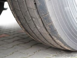 SCHMITZ CARGOBULL / CH?ODNIA / THERMO KING SLX 300 / DOPPELSTOCK /