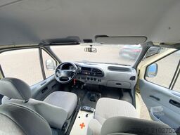 Ford Transit 2.5 4x2 Transit 2.5 4x2, Personentransporter, 8 Sitze