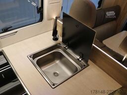 Eura Mobil Profila T 720 EB Mondial Edition