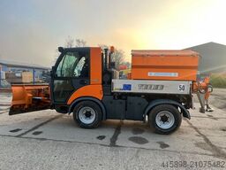 HAKO Tremo X 56 / 4x4 / Schneeschild +Streuer